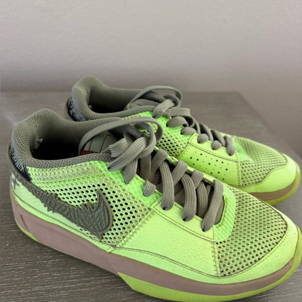 NIKE JA MORANT JA 1 ZOMBIE LIME BLAST/OIL GREEN BLACK HEMP - Picture 3 of 5